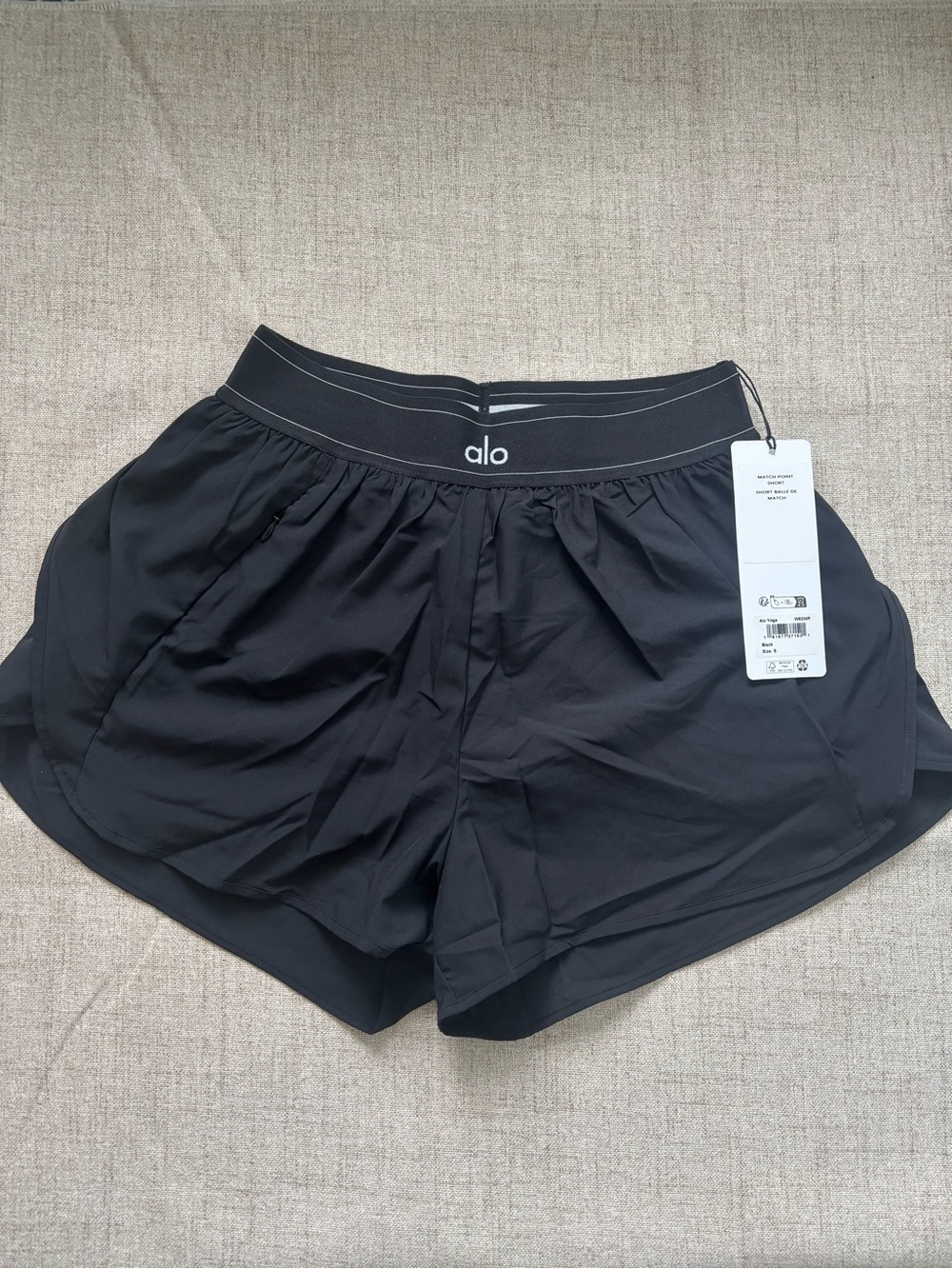 ALO Yoga Black Women's Athletic Shorts with Elastic Waistband